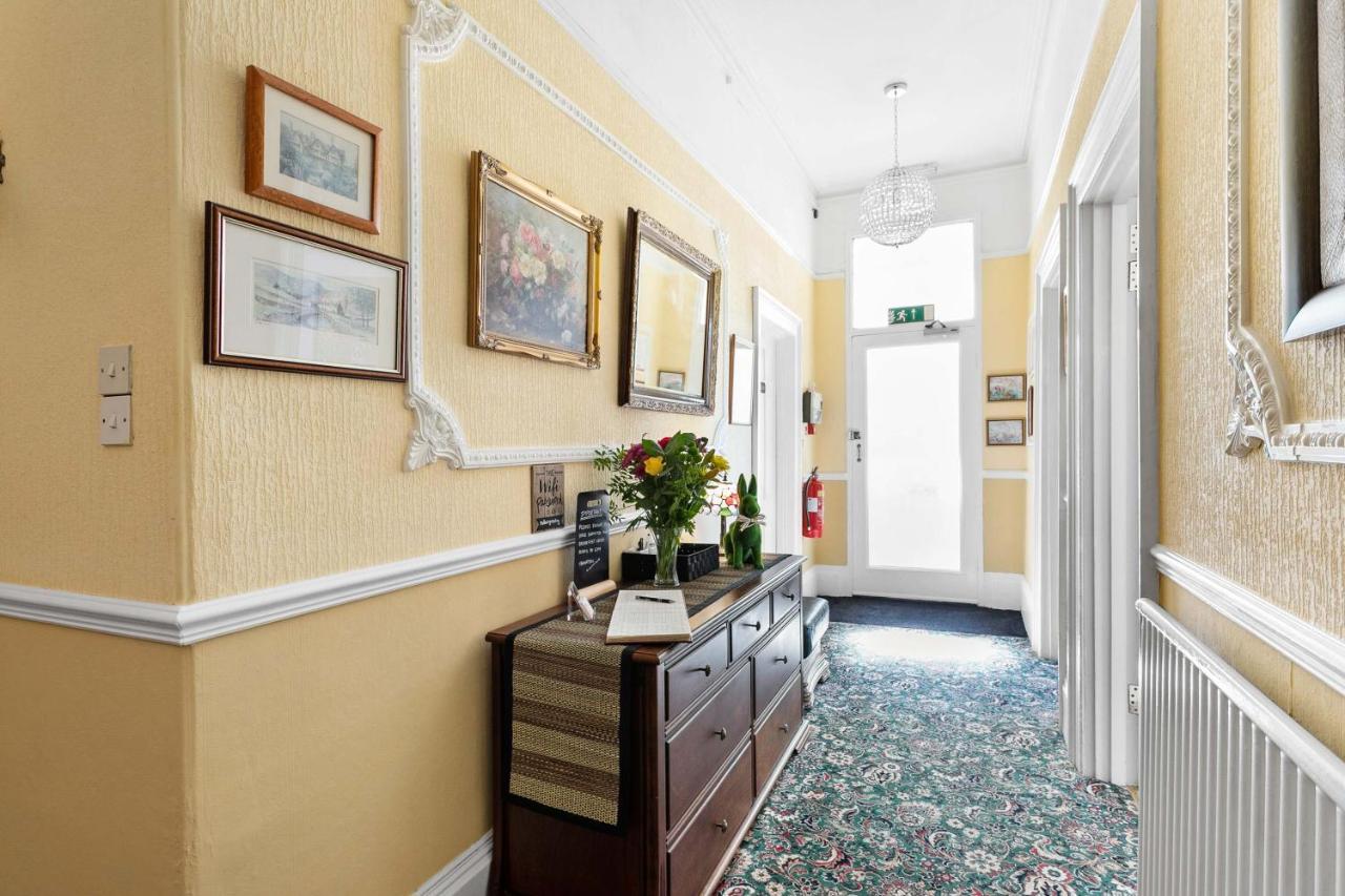 Melba House (Adults Only) Panzió Torquay Kültér fotó