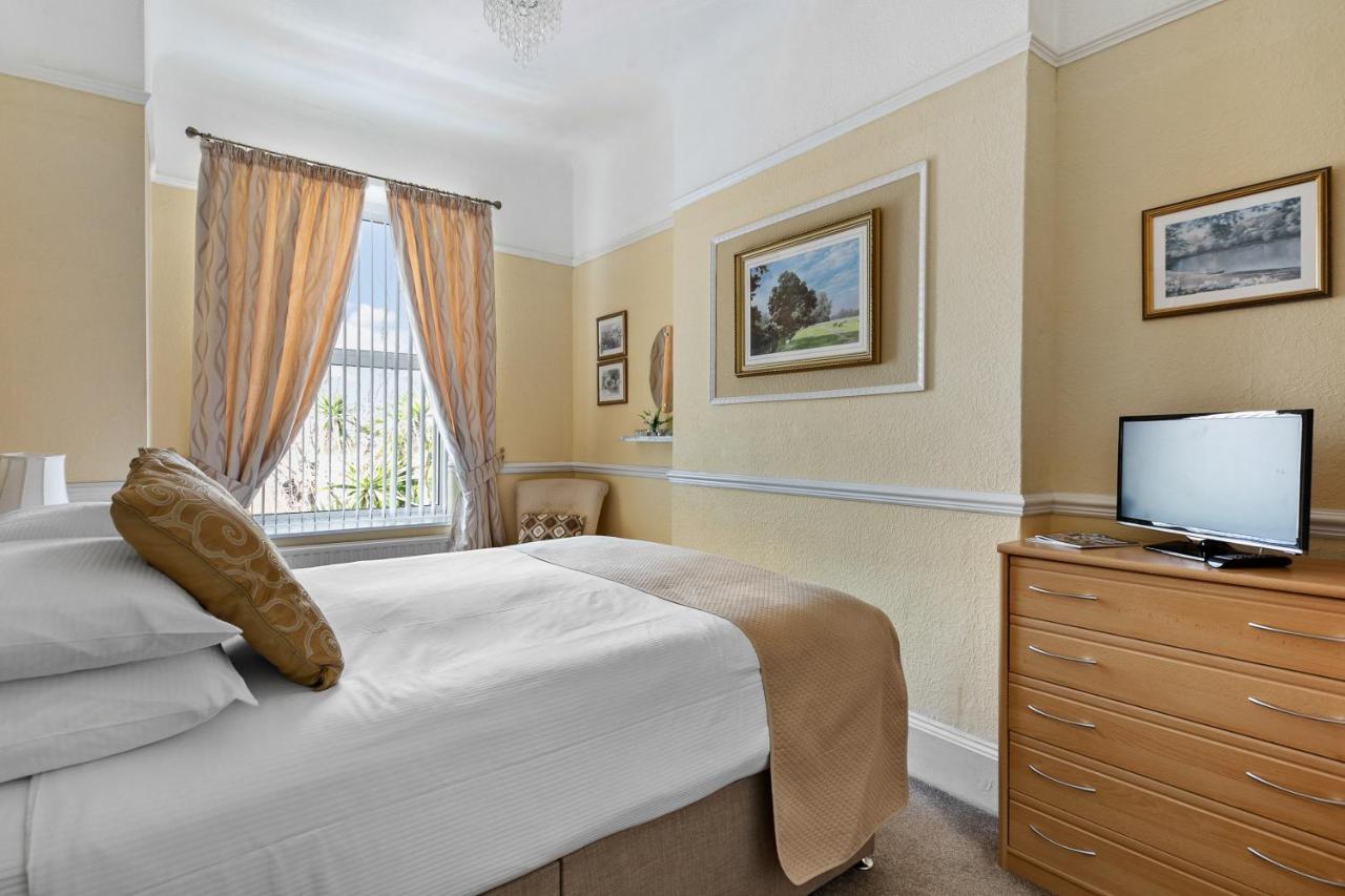 Melba House (Adults Only) Panzió Torquay Kültér fotó