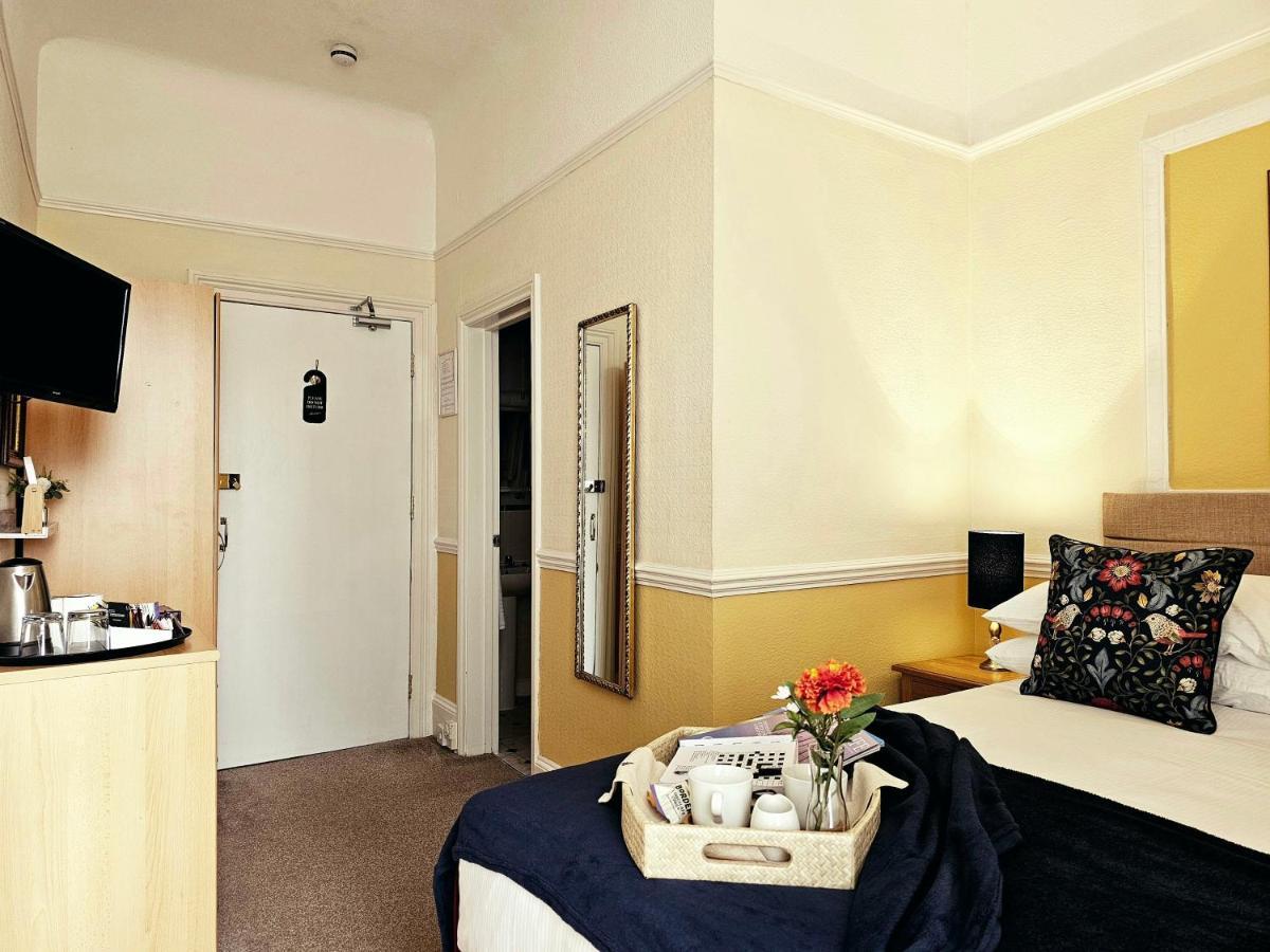 Melba House (Adults Only) Panzió Torquay Kültér fotó